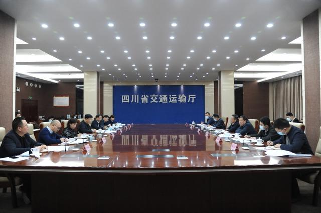 九派新闻app官方下载苹果的简单介绍-第2张图片-太平洋在线下载